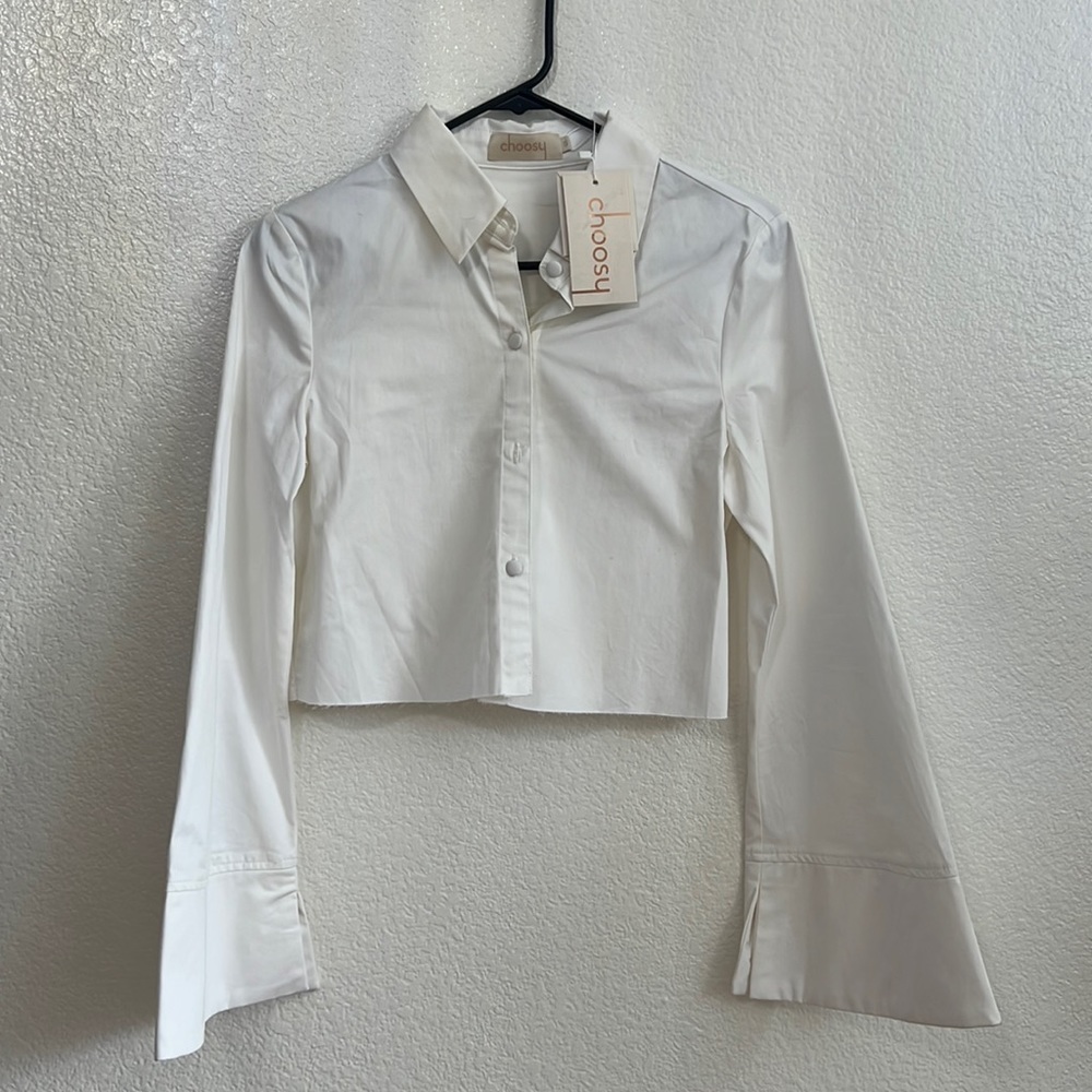white button down crop shirt